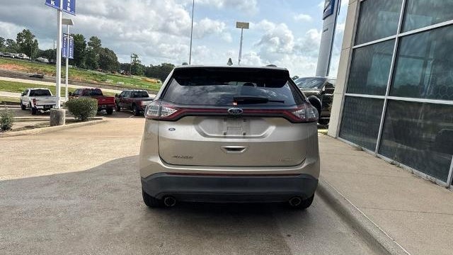 2018 Ford Edge SE