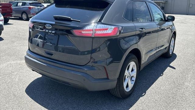 2021 Ford Edge SE