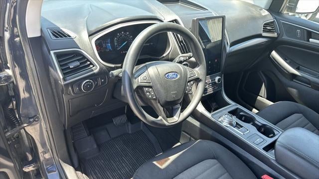 2021 Ford Edge SE