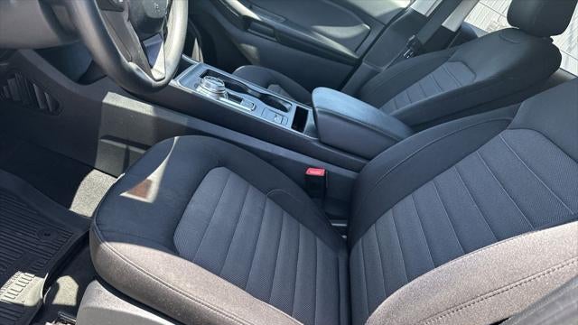 2021 Ford Edge SE