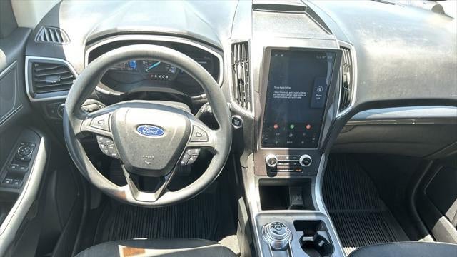 2021 Ford Edge SE