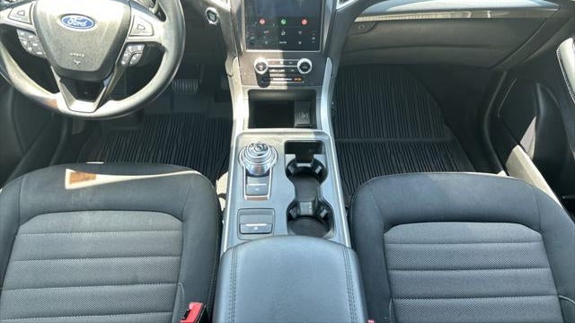 2021 Ford Edge SE