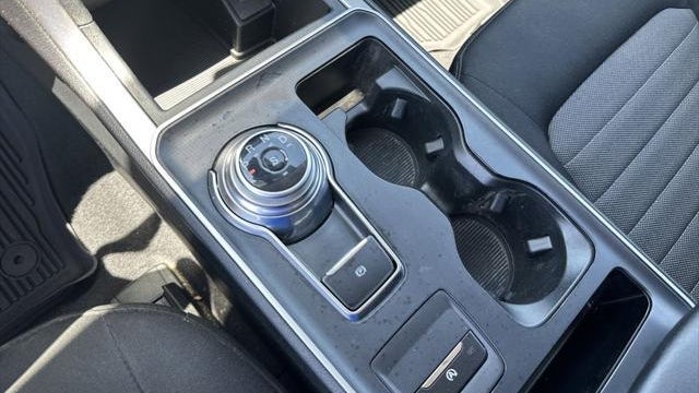 2021 Ford Edge SE