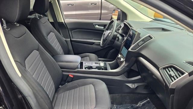 2021 Ford Edge SE