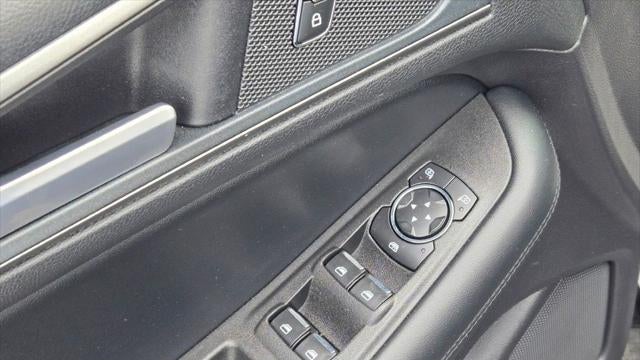 2021 Ford Edge SE