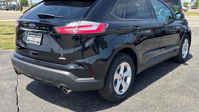 2020 Ford Edge SE