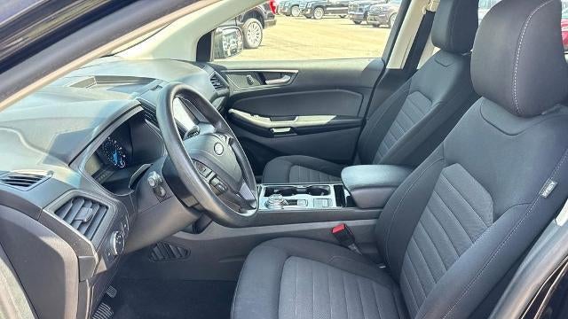 2020 Ford Edge SE