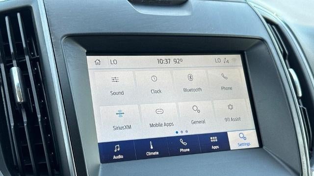 2020 Ford Edge SE