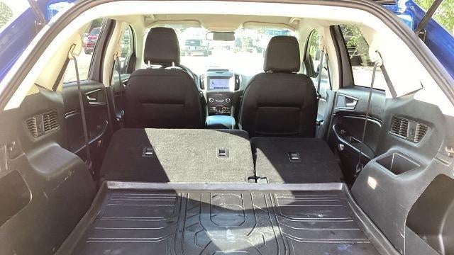 2020 Ford Edge SE