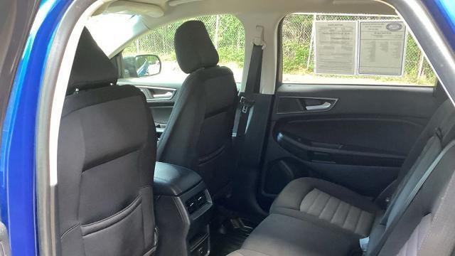 2020 Ford Edge SE