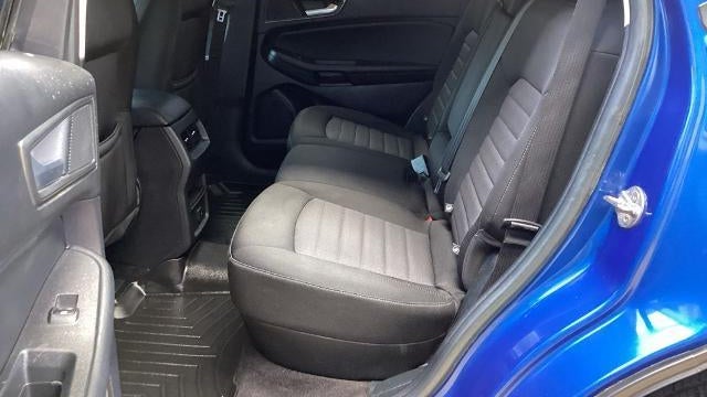 2020 Ford Edge SE