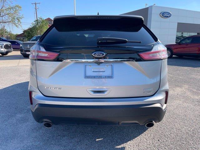 2020 Ford Edge - $15,495