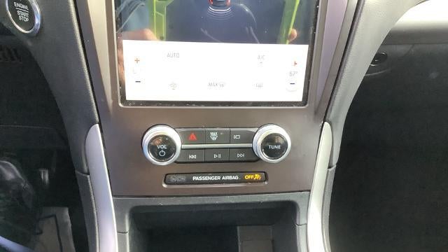 2021 Ford Edge SE