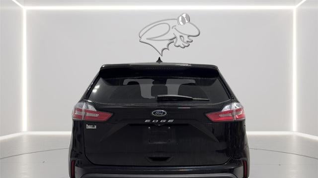 2021 Ford Edge SE