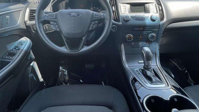 2018 Ford Edge SE