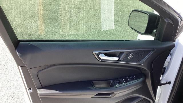 2021 Ford Edge SE