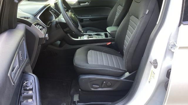 2021 Ford Edge SE