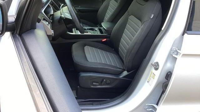 2021 Ford Edge SE