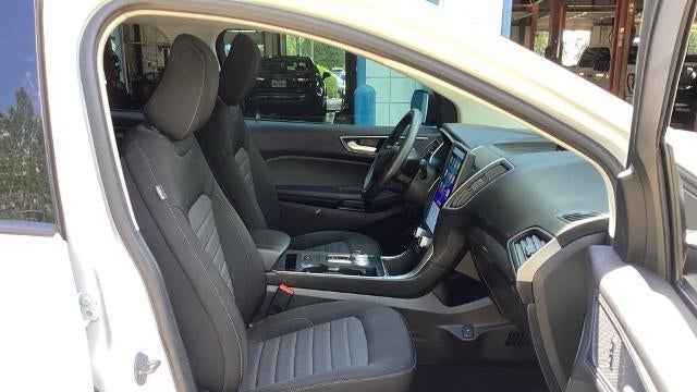 2021 Ford Edge SE