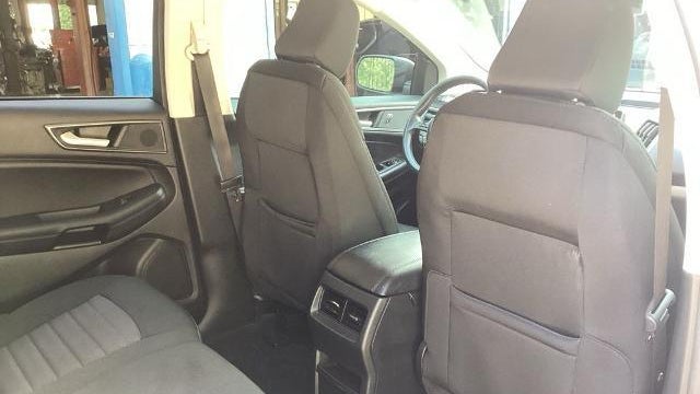 2021 Ford Edge SE