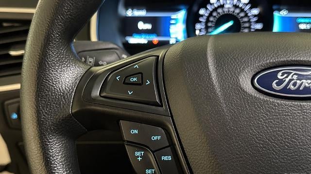 2021 Ford Edge SE