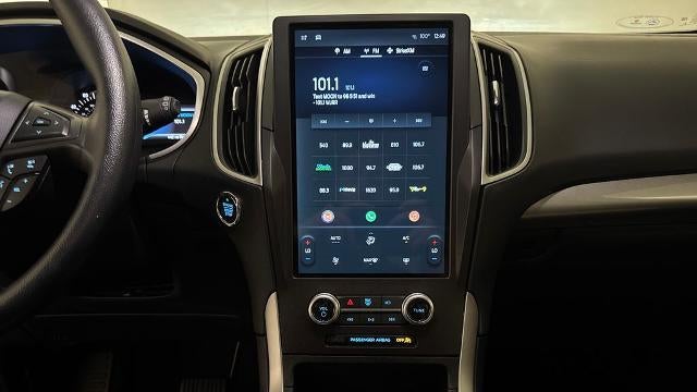 2021 Ford Edge SE