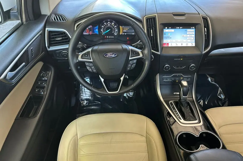 2016 Ford Edge - $10,989