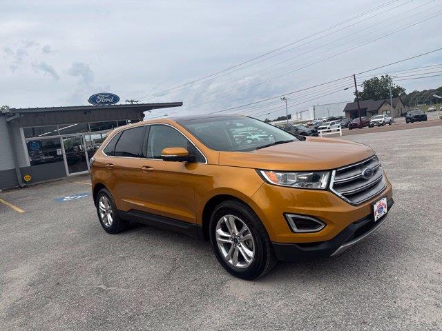 2016 Ford Edge - $14,987