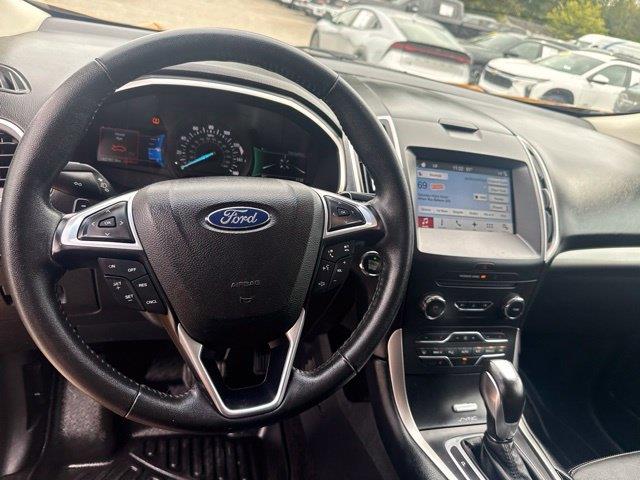 2016 Ford Edge - $14,987