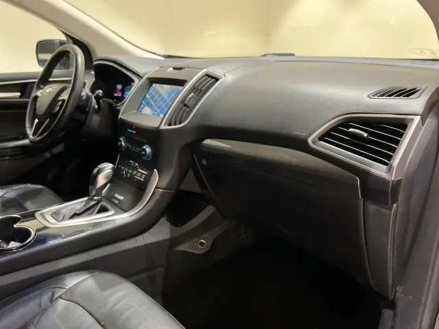 2016 Ford Edge - $9,824