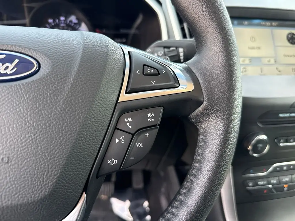 2018 Ford Edge - $12,900