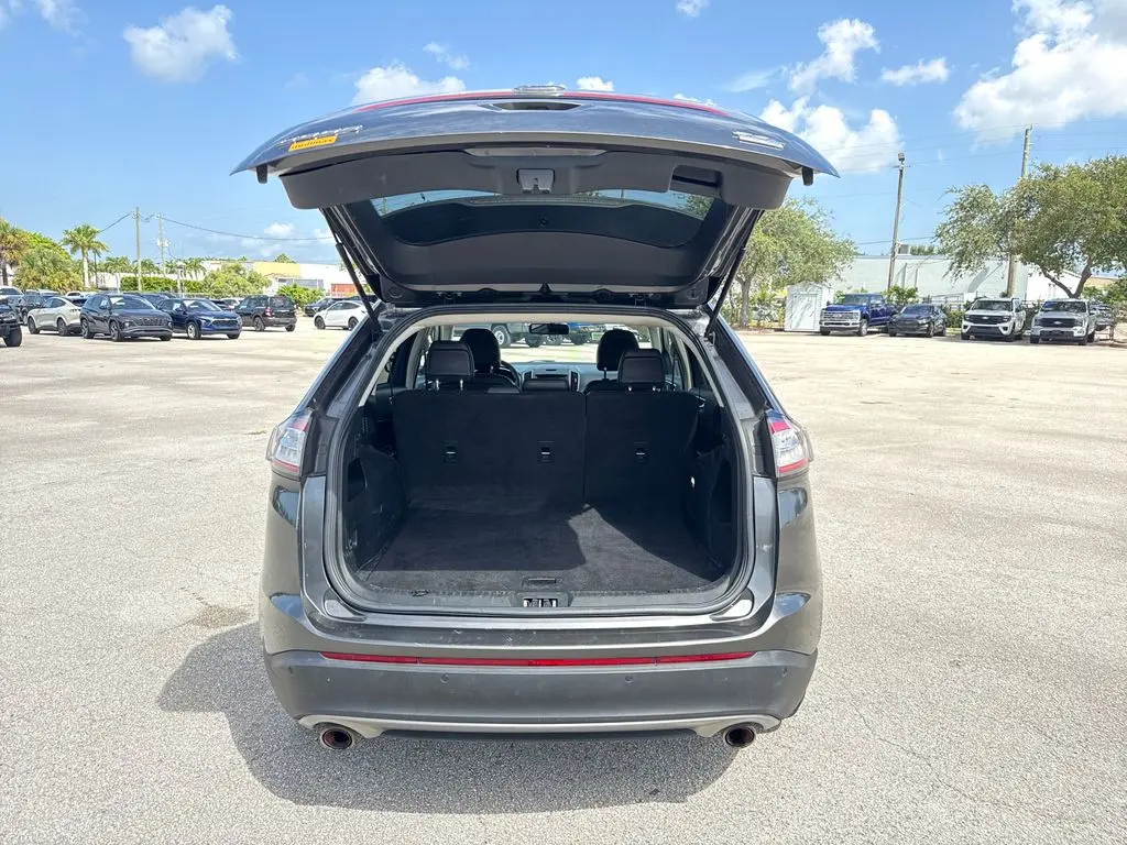 2018 Ford Edge - $12,900