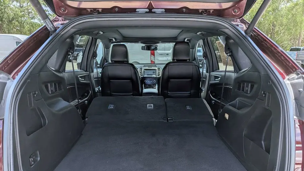 2020 Ford Edge ST Line
