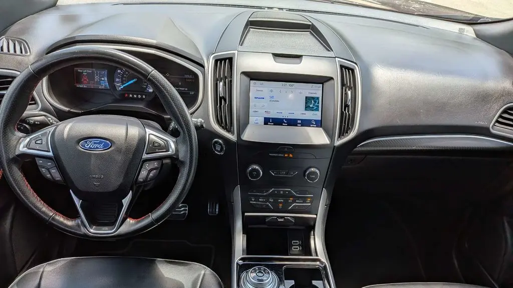 2020 Ford Edge ST Line