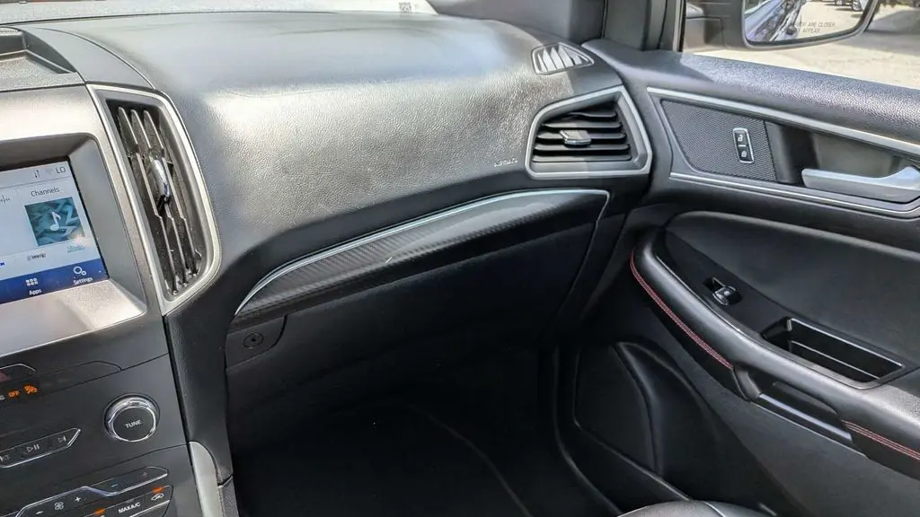 2020 Ford Edge ST Line