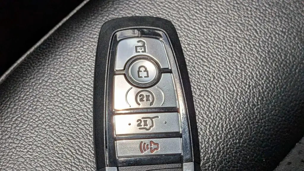 2020 Ford Edge ST Line