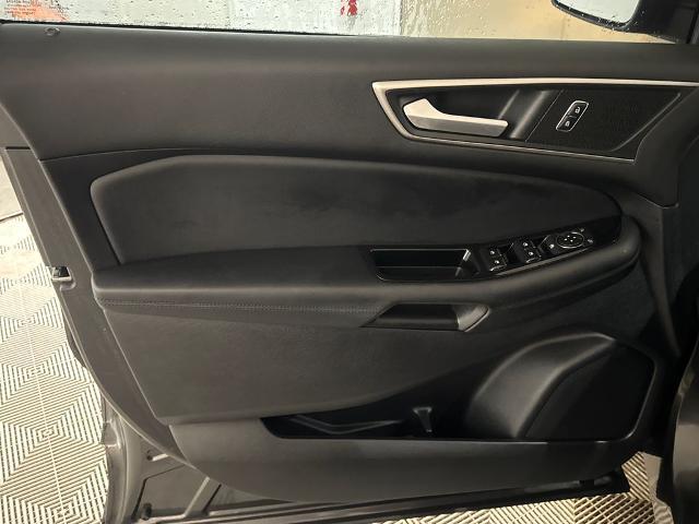 2016 Ford Edge - $16,500
