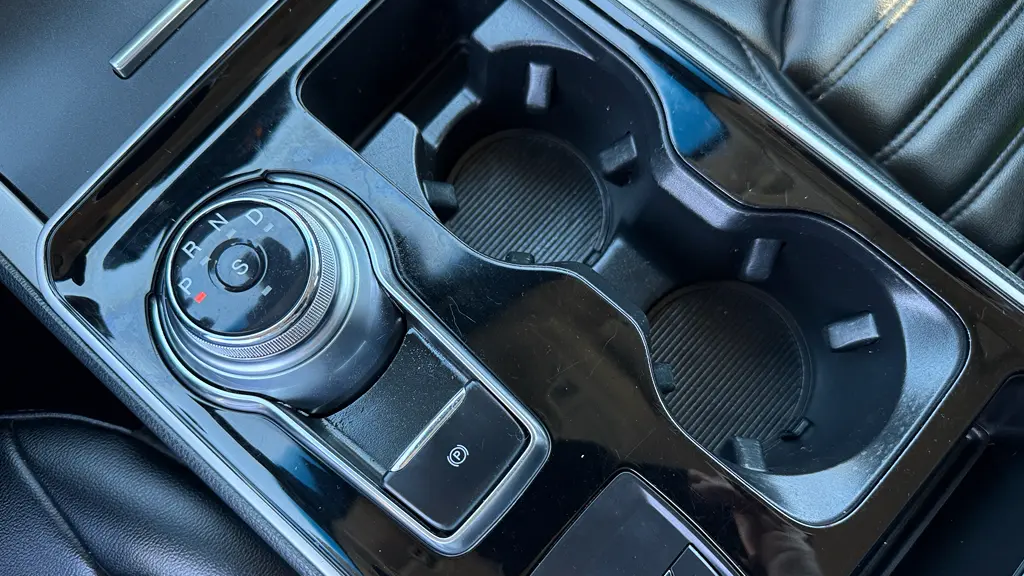 2020 Ford Edge ST Line