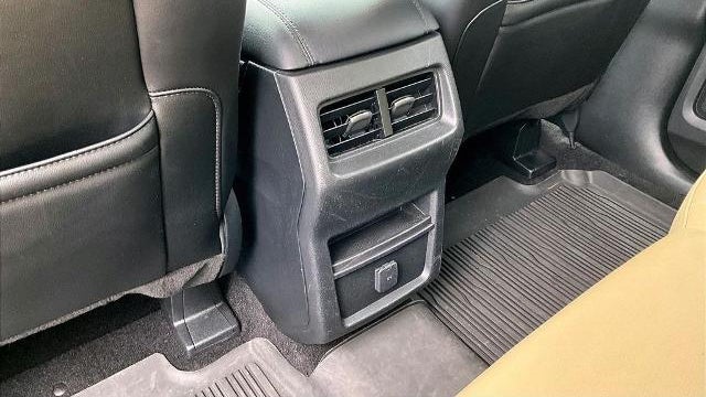 2020 Ford Edge ST Line