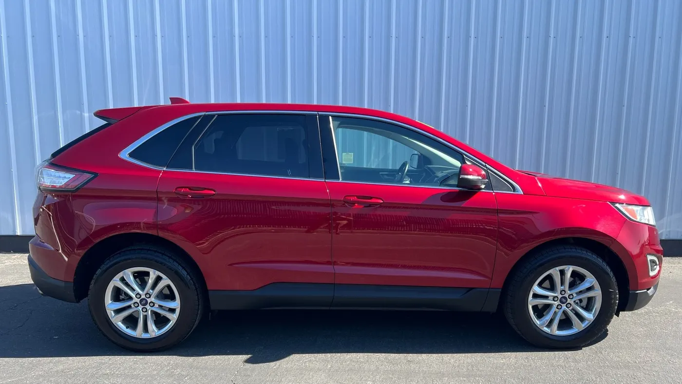 2017 Ford Edge SEL
