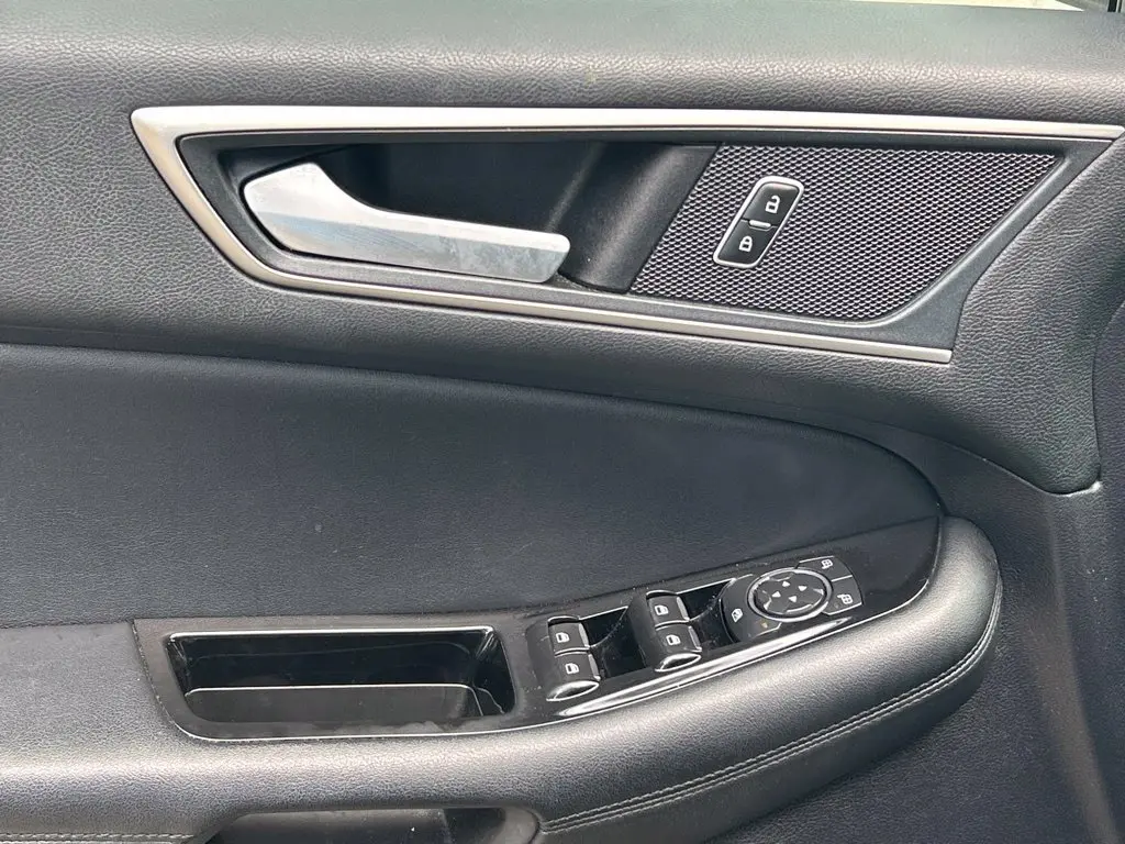 2020 Ford Edge - $14,898