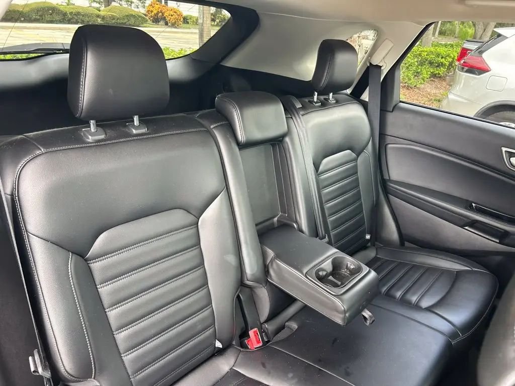2020 Ford Edge - $14,898
