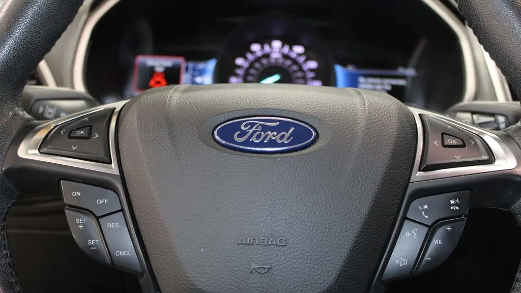 2021 Ford Edge SEL