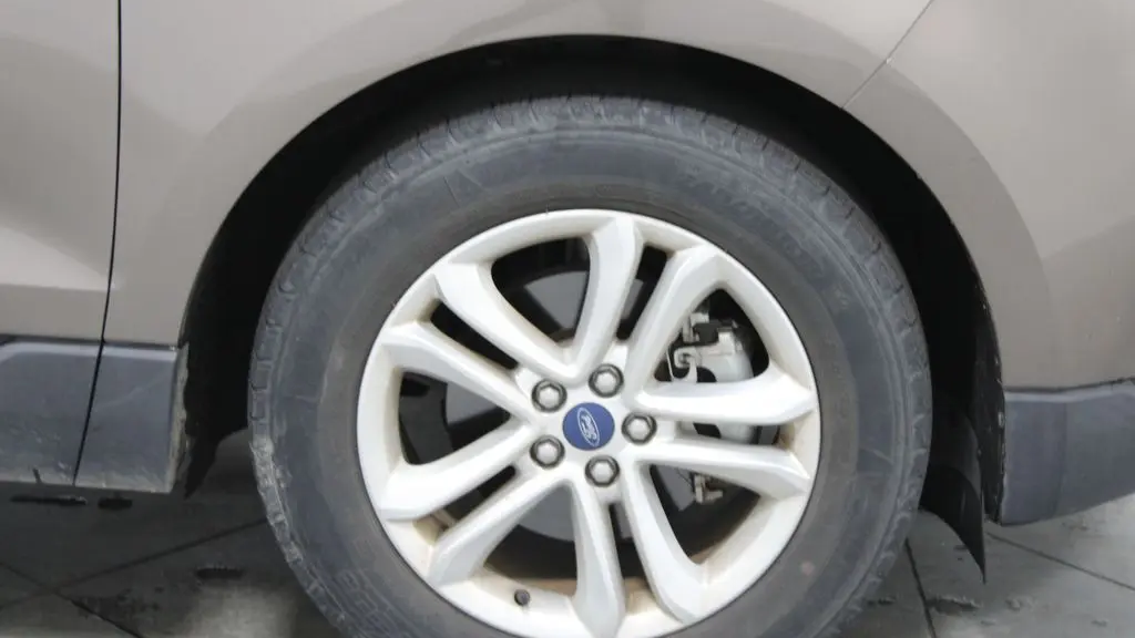 2019 Ford Edge SEL