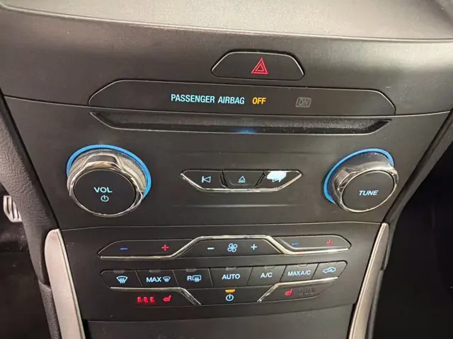 2017 Ford Edge - $11,000