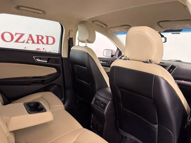 2017 Ford Edge - $11,000