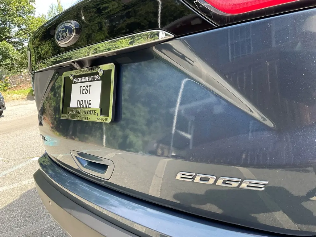 2019 Ford Edge - $13,985