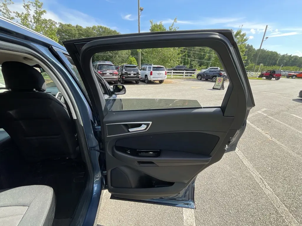 2019 Ford Edge - $13,985