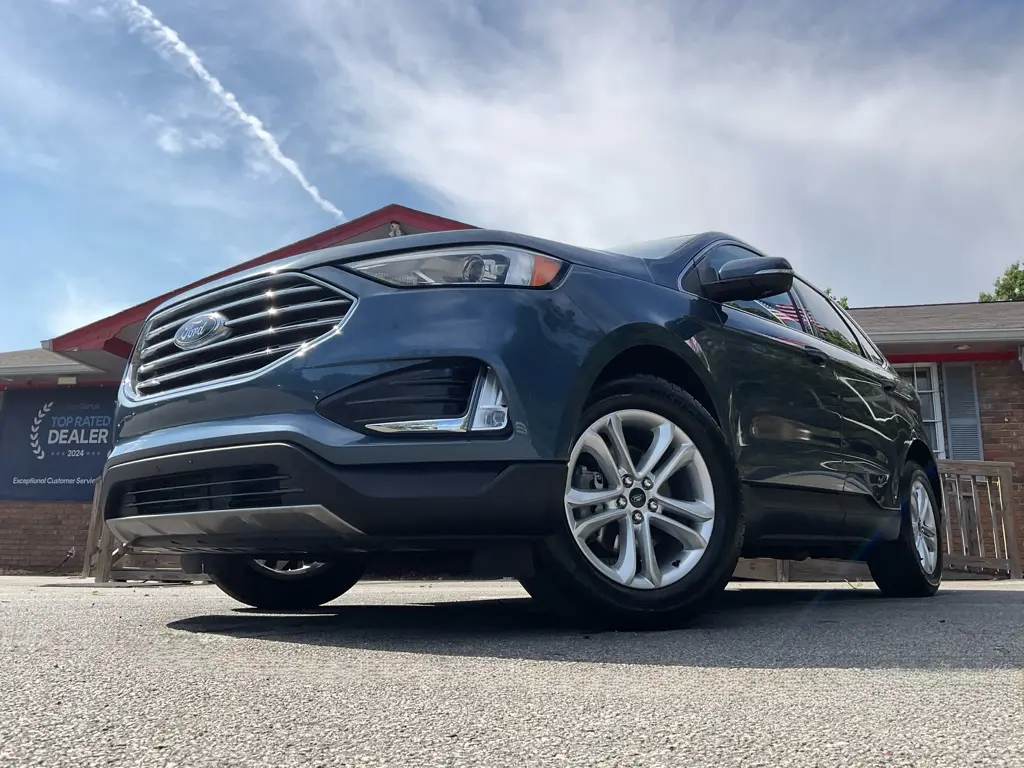2019 Ford Edge - $13,985