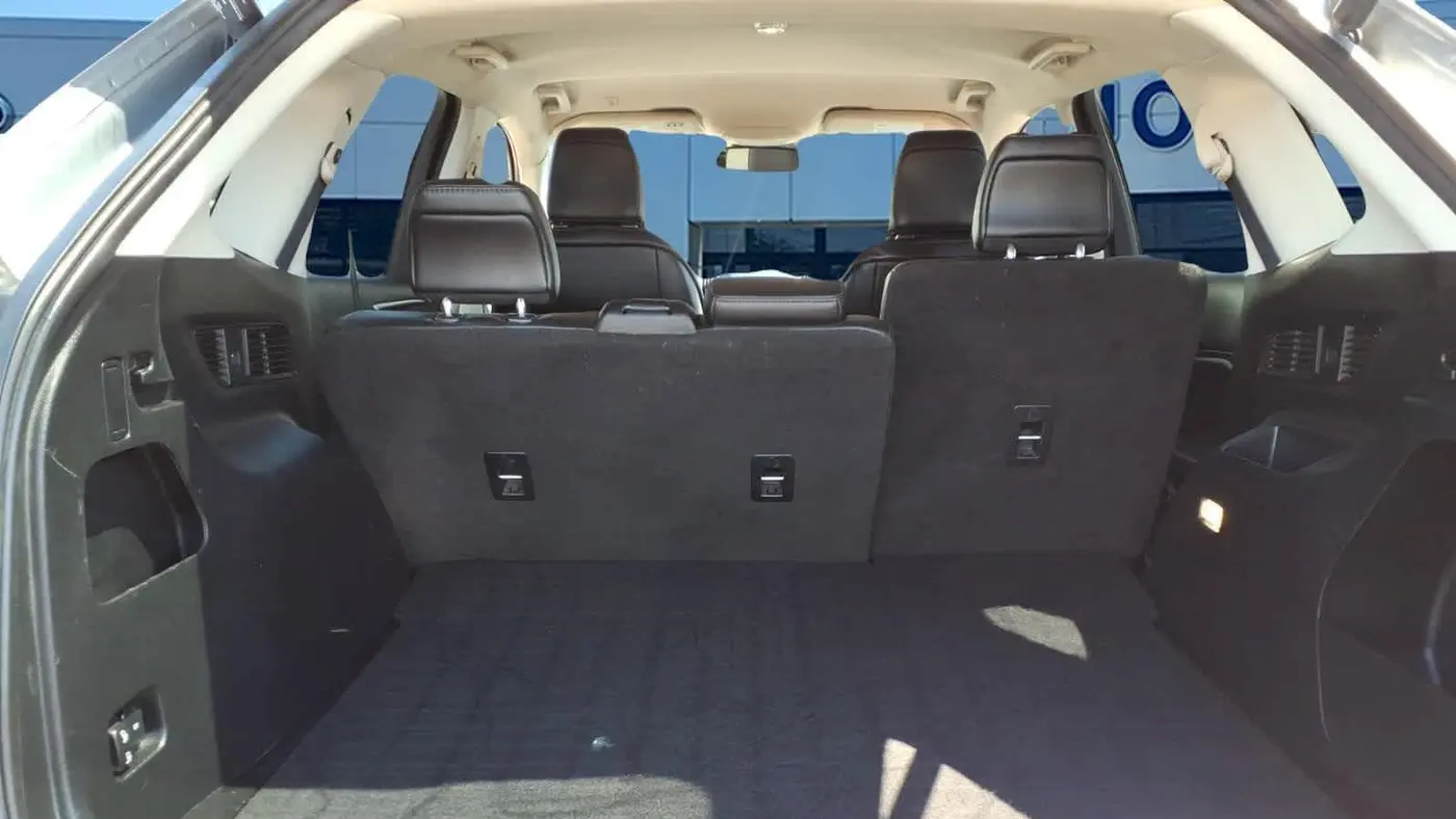 2020 Ford Edge ST Line